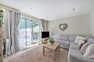 Living Room - click for photo gallery